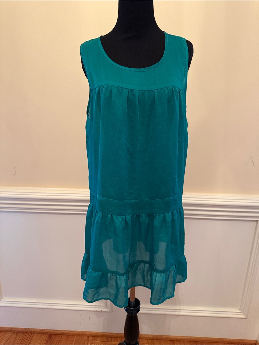 Sleeveless Green Sheer Tiered Ruffle Dress‎ Size Medium